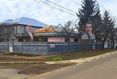 Casă individuală cu 6 camere cu Canalizare în Est