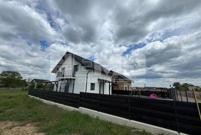 Casă individuală cu 4 camere cu Canalizare în Fălticeni - 1