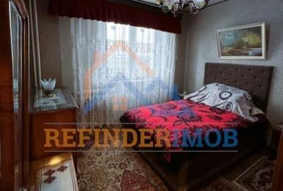 Apartament de vanzare 3 camere zona Drumul Taberei, bloc reabilitat construit in - 1