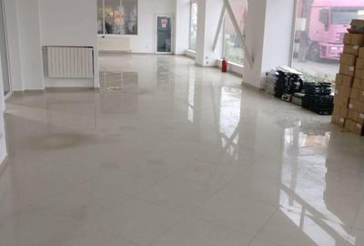 Spatiu comercial, birou, zona Modern - 2