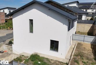 Casă cu 4 camere cu Teren 250 Mp în Miroslava - 3