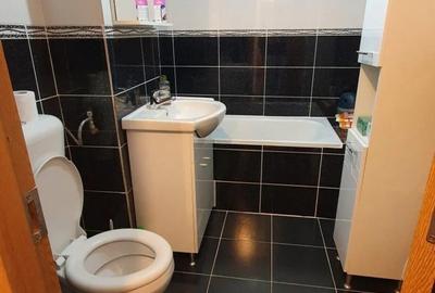 Apartament cu 2 camere decomandat în Medicină - 2