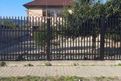 Casă cu 3 camere cu Teren 1000 Mp în Central - 8