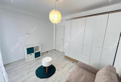 Apartament 2 camere si mansarda balcon parcare zona Calea Cisnadiei - 9