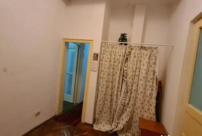 Casă cu 5 camere cu Teren 159 Mp în Tineretului - 6