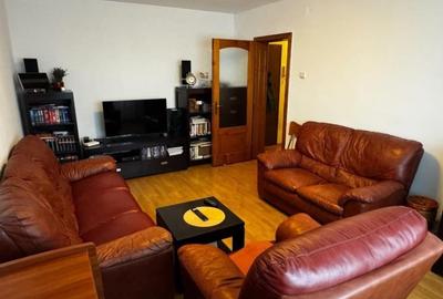 Ap. 3 cam. dec. Str. Turda - 2