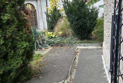 Spațiu comercial, de 95 mp, în Central