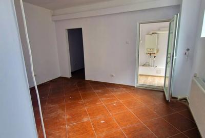 INCHIRIERE-SPATIU COMERCIAL-ZONA PODU ROS - 1