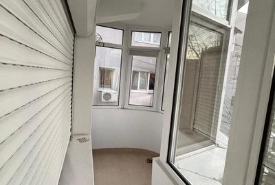 Apartament cu 3 camere semidecomandat, mobilat în Aviației - 20