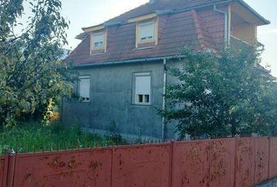 Casă cu 4 camere cu Teren 180 Mp în Central - 7
