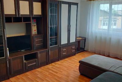 Apartament cu 2 camere semidecomandat în Central - 3