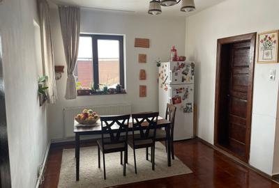 Vand sau schimb casa 4 camere cu 2600 mp teren, Central, Reghin, Mures - 7