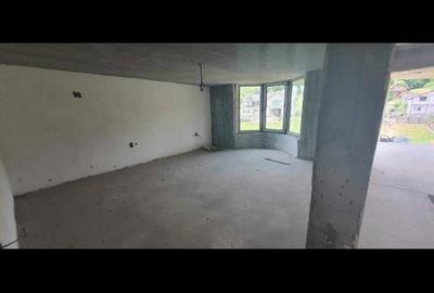 Casă cu 4 camere în Bumbueni - 2