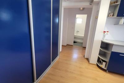 FALEZĂ NORD -PESCARILOR - 3 decomandate - centrală gaze - TERMEN LUNG -700 Euro - 8