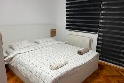 De vanzare apartament 3 camere decomandat, Micalaca, zona 300 - 9