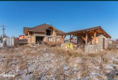 Casă cu 4 camere în Cărpiniș - 7