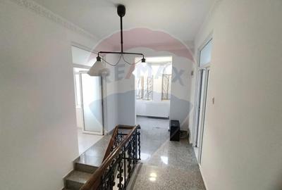 Casă cu 2 camere în Ultracentral - 15