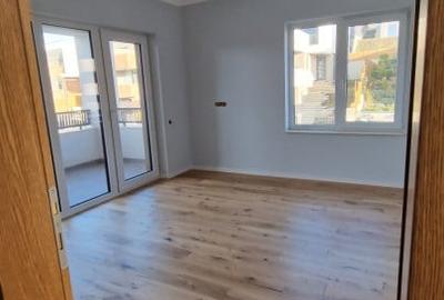 Duplex cu 4 camere cu Canalizare în Iris - 14