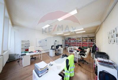 Hala 2.700 mp + birouri 800 mp + teren 1.400 mp AEROPORT BRASOV - 3