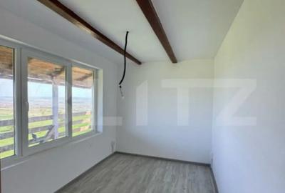 Casă cu 6 camere cu Teren 8700 Mp în Turda - 2