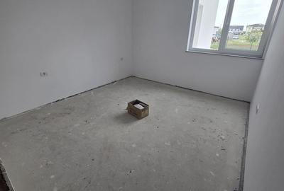 Duplex cu 3 camere cu Canalizare în Moșnița Nouă - 12