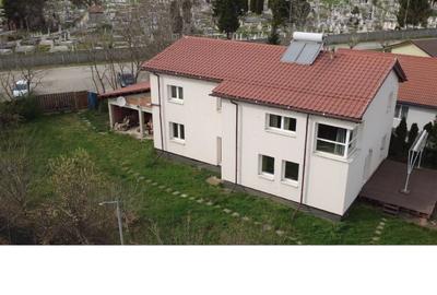 Casă individuală cu 5 camere cu Canalizare în Chișoda - 17