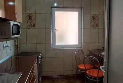 Vanzare apartament 3 camere - 1