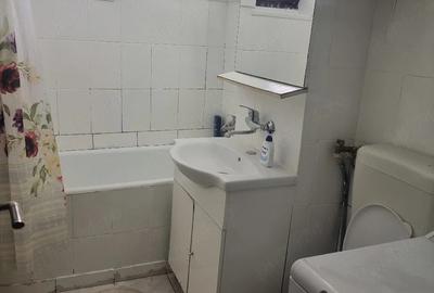 Garsonieră decomandată în Gară