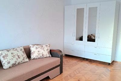 Apartament cu 4 camere decomandat în Exterior Vest - 2