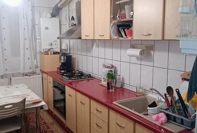 Apartament cu 3 camere decomandat în Central - 2