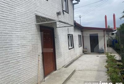 Casă cu 4 camere cu Teren 750 Mp în Central