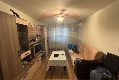 De vanzare apartament cu doua camere, langa Universitate - 4