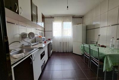 Apartament cu 2 camere semidecomandat, mobilat în Micro 11 - 8