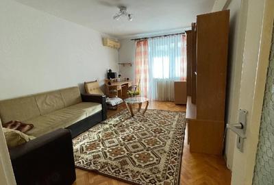 Apartament cu 2 camere decomandat în Iancului