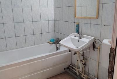 Apartament cu 3 camere în Liviu Rebreanu
