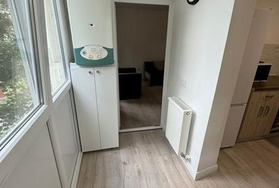 Apartament cu 2 camere, mobilat în Delfinariu
