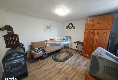 Casă cu 4 camere cu Teren 880 Mp în Central