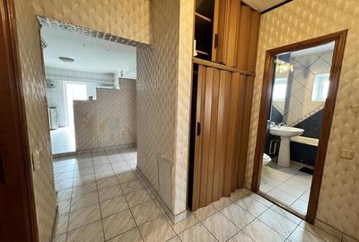 Apartament 3 camere, 2 bai , intrare Racadau - 14