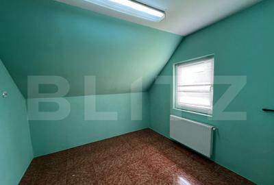 Casa de vanzare, cu 2 camere, zona cu vad comercial. - 9