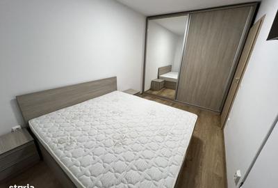 Apartament cu 3 camere semidecomandat în Central - 11