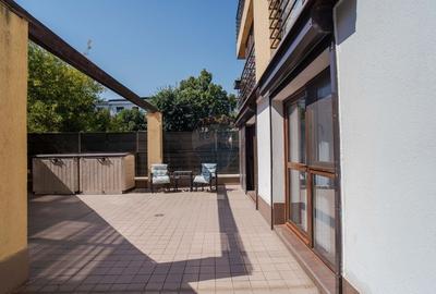 Apartament cu 3 camere si terasa de 45 mp - Nicolina - Comision 0% - 18