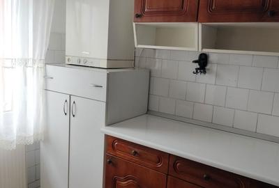 Apartament cu 2 camere decomandat în Drumul Carului - 1