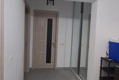 Apartament cu 2 camere decomandat în Tomis Nord - 13
