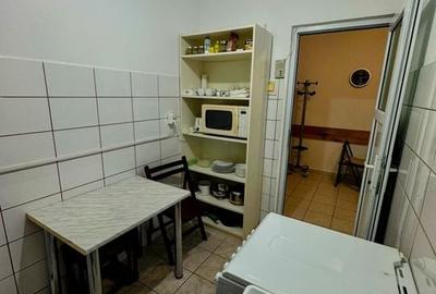 Piața Tomis 3 - garsonieră decomandată mobilată utilată - 9