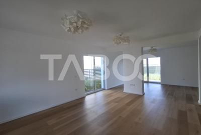 Duplex cu 4 camere cu Canalizare în Șura Mică - 3