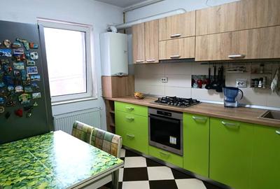 3 camere gata de mutat, parcare inclusa,  metrou la 5 minute, zona linistita - 8