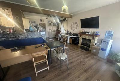 Casă cu 5 camere cu Canalizare în Cornetu - 3