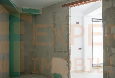 Vila situata in Palazu Mare zona Elvila - 17