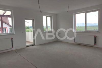 Apartament spatios bloc nou 3 camere  96 mp zona linistita in Cisnadie - 6