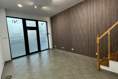 Spațiu comercial, de 50 mp, în Mazepa 1 - 1